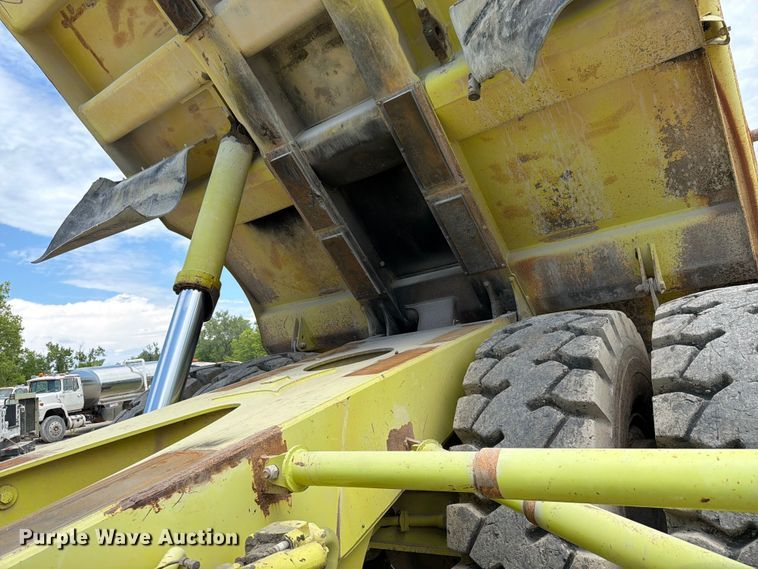 image for item FK3186 1997 Euclid R65 haul truck