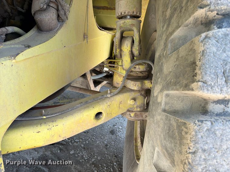 image for item FK3186 1997 Euclid R65 haul truck
