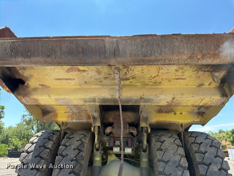 image for item FK3186 1997 Euclid R65 haul truck