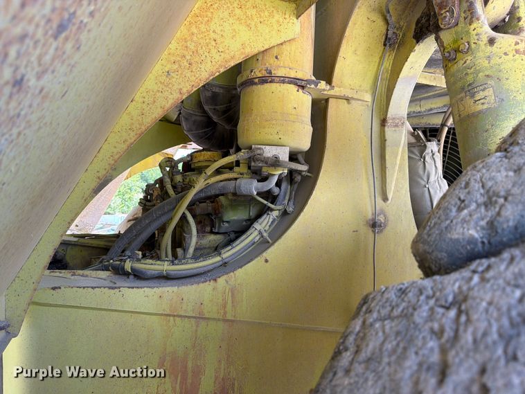 image for item FK3186 1997 Euclid R65 haul truck