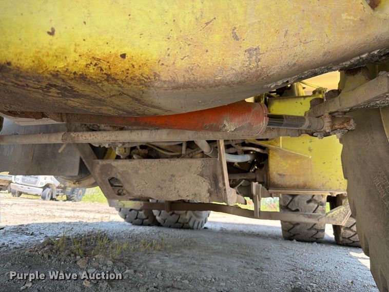 image for item FK3186 1997 Euclid R65 haul truck