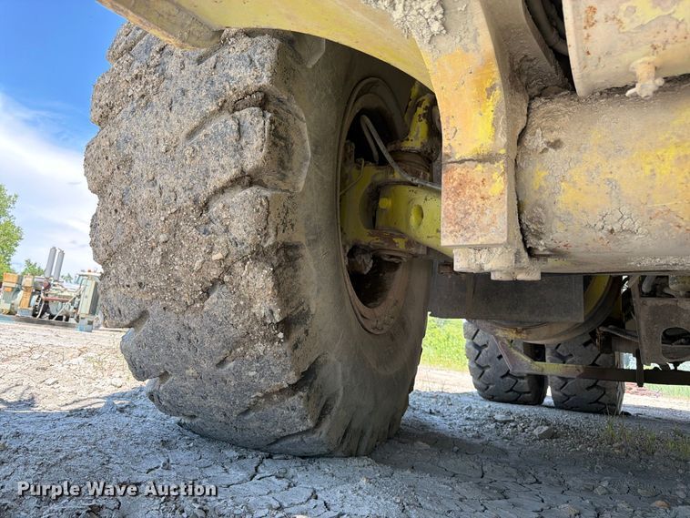 image for item FK3186 1997 Euclid R65 haul truck