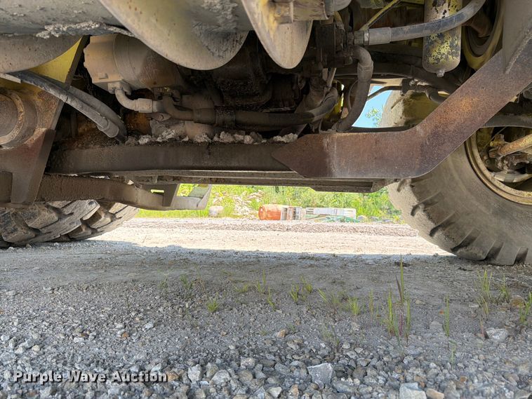 image for item FK3186 1997 Euclid R65 haul truck