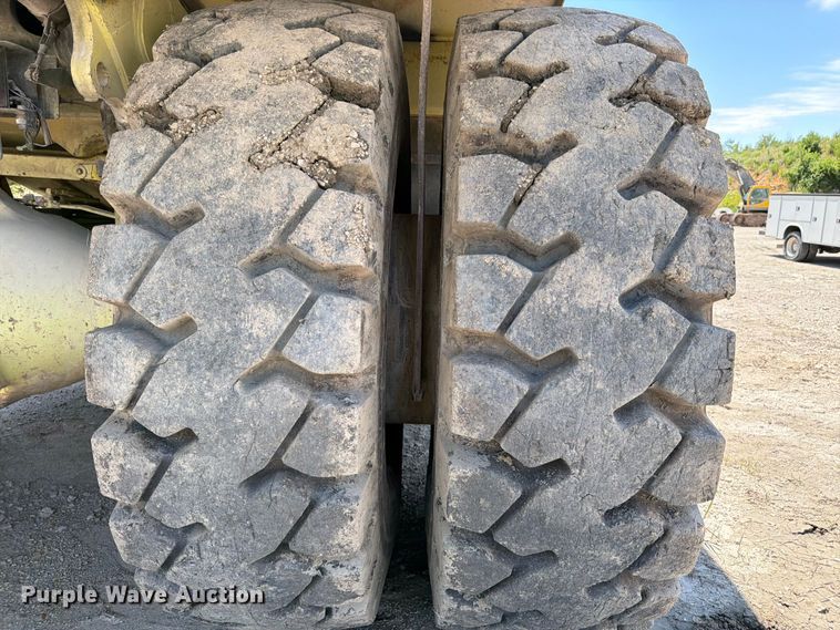 image for item FK3186 1997 Euclid R65 haul truck