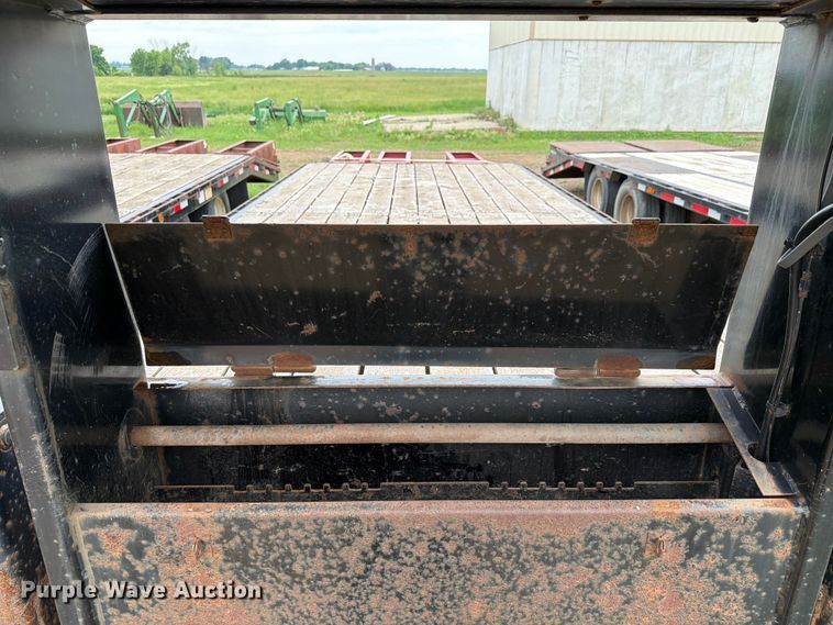 image for item FK4024 2016 Towmaster T-20 equipment trailer