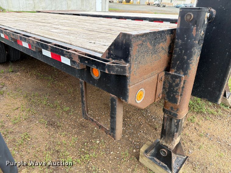 image for item FK4024 2016 Towmaster T-20 equipment trailer