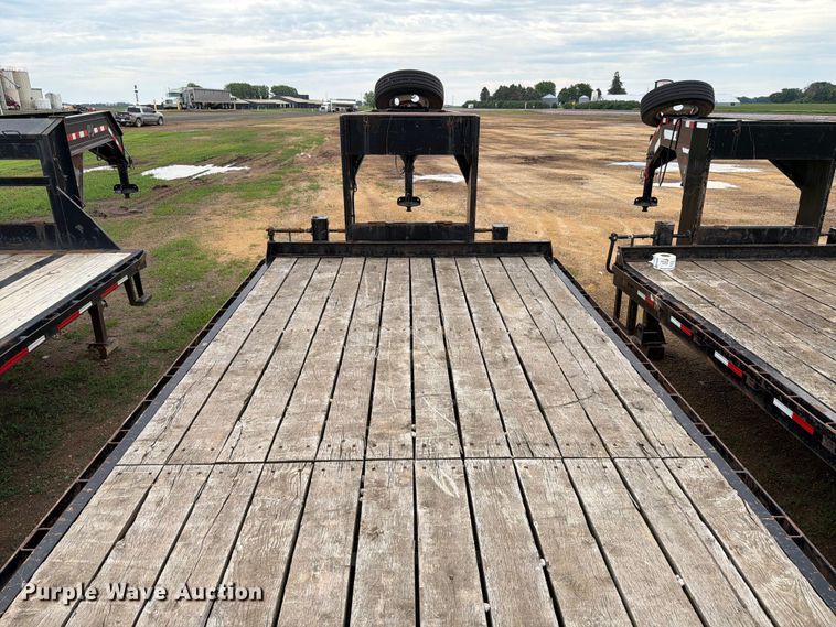 image for item FK4024 2016 Towmaster T-20 equipment trailer