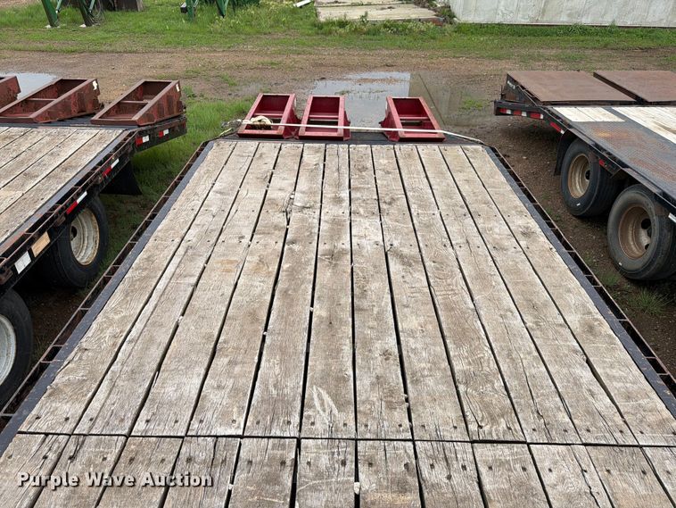 image for item FK4024 2016 Towmaster T-20 equipment trailer