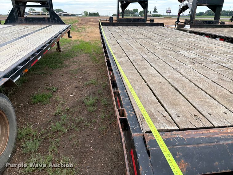 image for item FK4024 2016 Towmaster T-20 equipment trailer