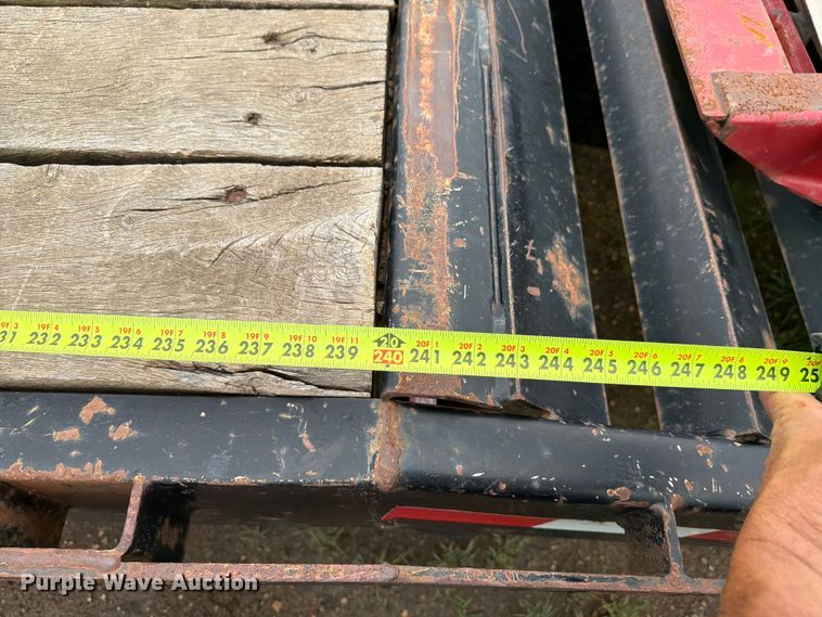 image for item FK4024 2016 Towmaster T-20 equipment trailer