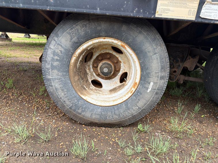 image for item FK4024 2016 Towmaster T-20 equipment trailer