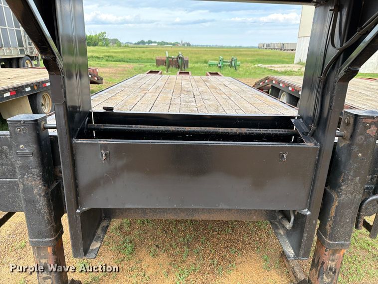 image for item FK4026 2018 Towmaster T-20 equipment trailer