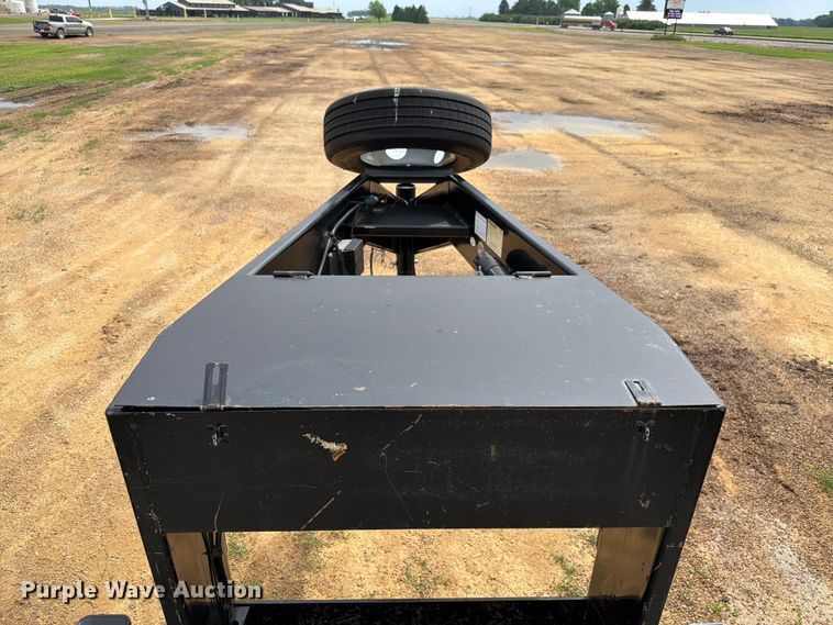 image for item FK4026 2018 Towmaster T-20 equipment trailer