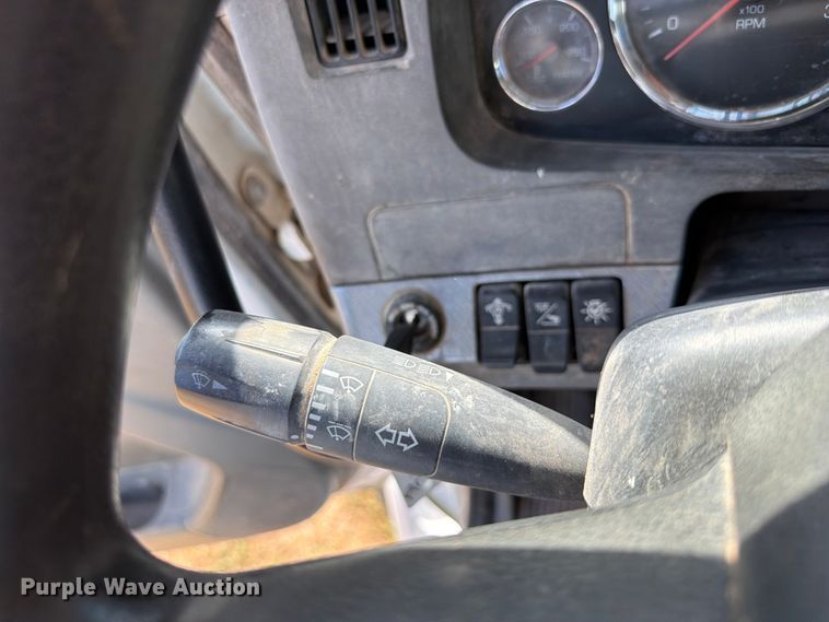 image for item FK5003 2018 Kenworth T880 hydrovac truck