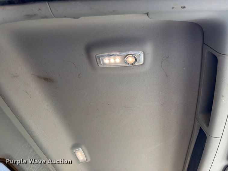 image for item FK5003 2018 Kenworth T880 hydrovac truck