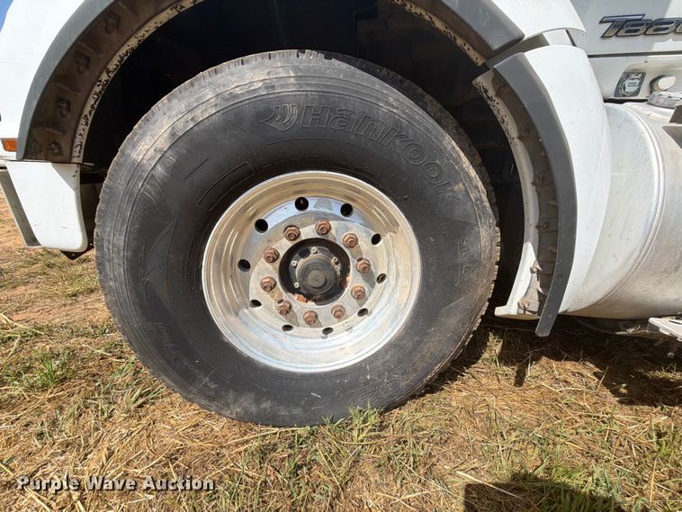 image for item FK5003 2018 Kenworth T880 hydrovac truck