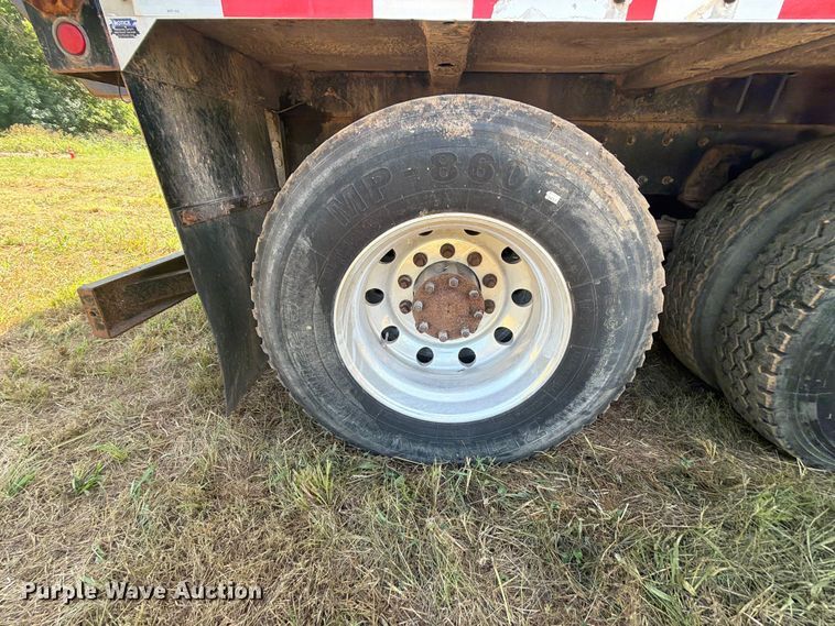 image for item FK5003 2018 Kenworth T880 hydrovac truck