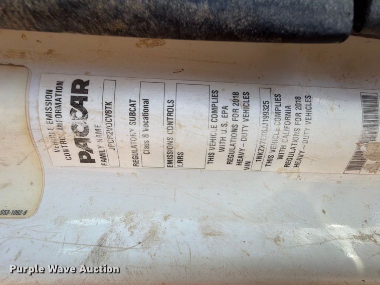 image for item FK5003 2018 Kenworth T880 hydrovac truck