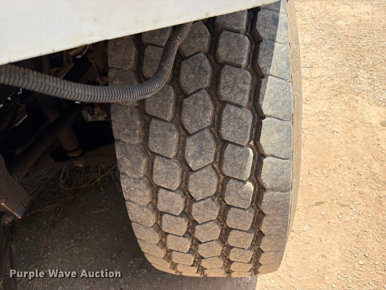 image for item FK5005 2000 Volvo Truck WG sewer jetter truck