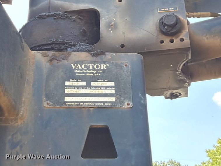 image for item FK5005 2000 Volvo Truck WG sewer jetter truck