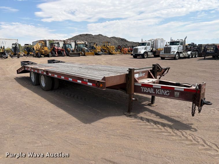 image for item FM7589 2000 Trail King TK18-2400 equipment trailer