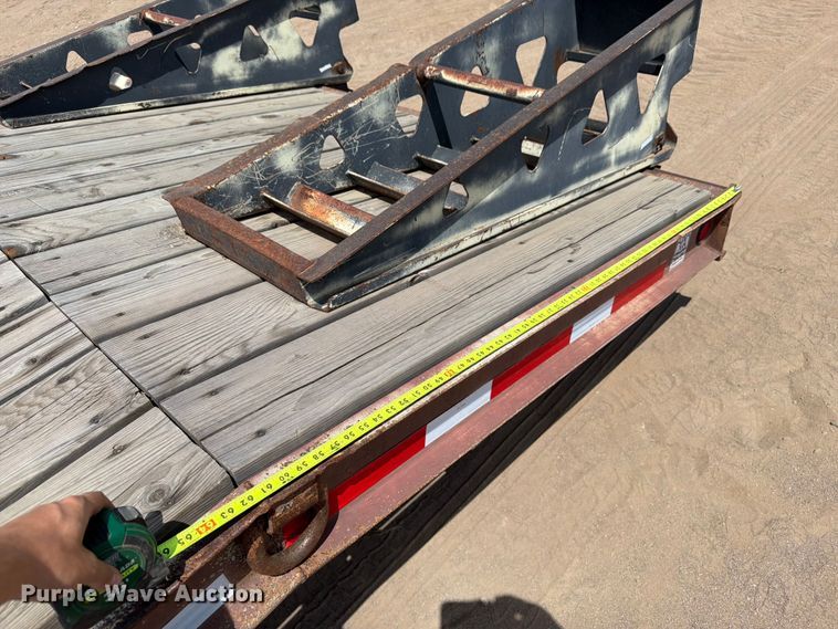 image for item FM7589 2000 Trail King TK18-2400 equipment trailer