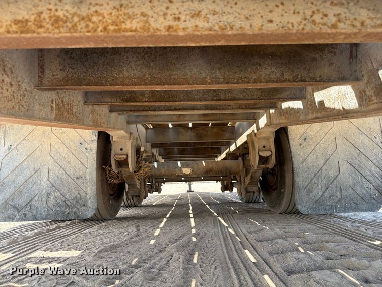 image for item FM7590 2011 Interstate Trailers, Inc. 200T equipment trailer