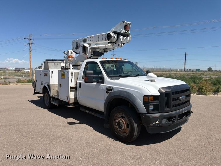 image for item FM7595 2009 Ford F550 Super Duty XL bucket truck