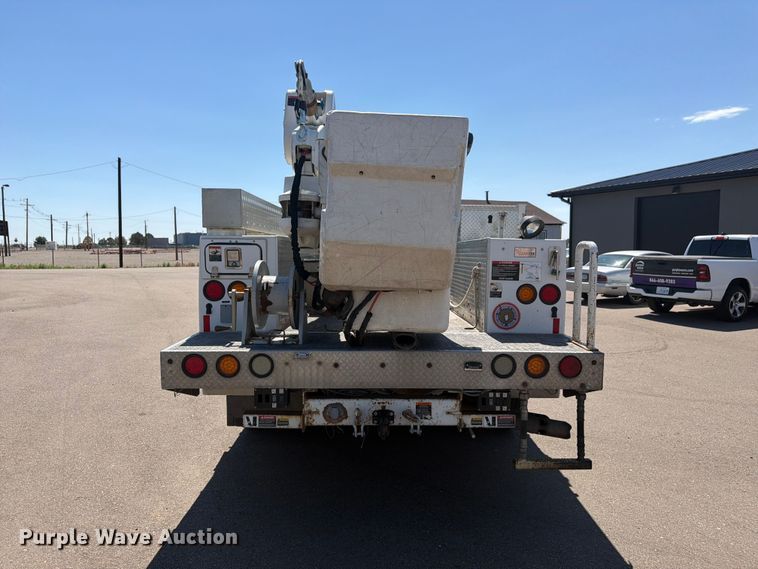 image for item FM7595 2009 Ford F550 Super Duty XL bucket truck