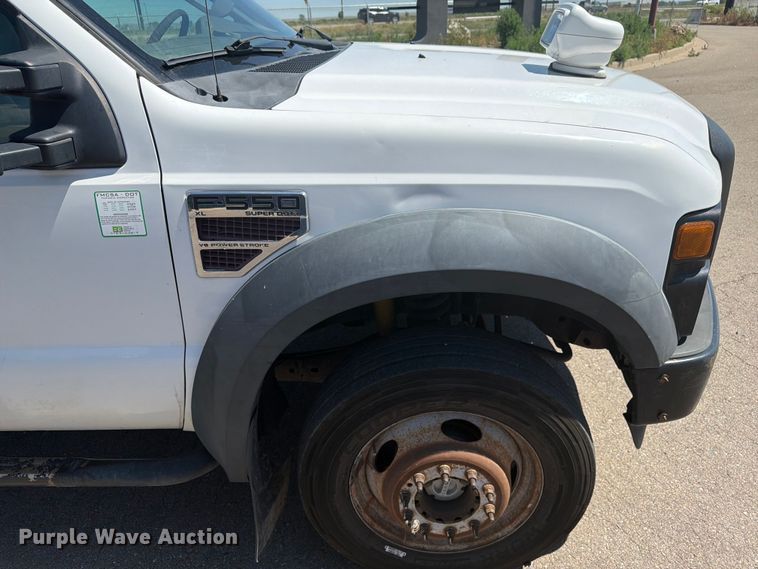 image for item FM7595 2009 Ford F550 Super Duty XL bucket truck