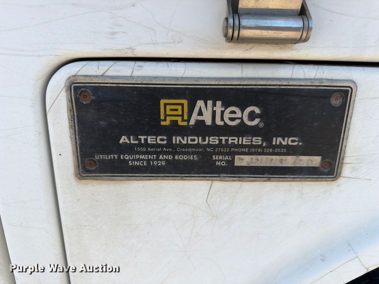 image for item FM7595 2009 Ford F550 Super Duty XL bucket truck