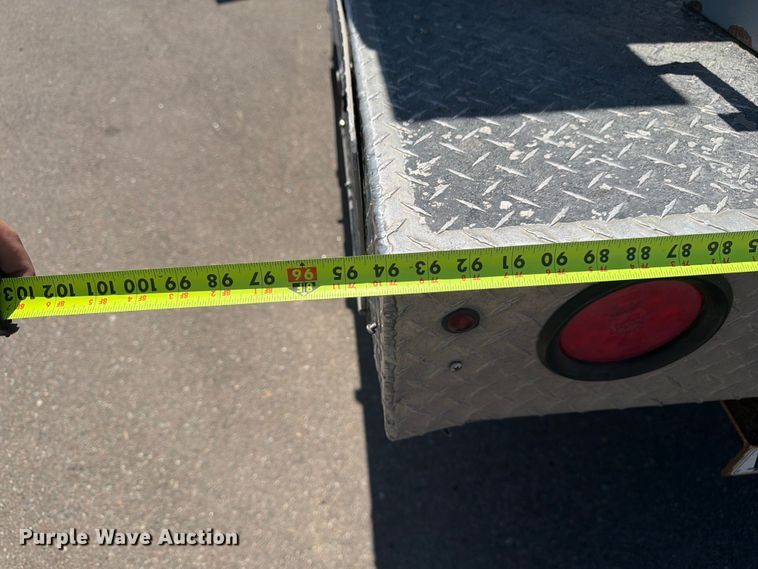 image for item FM7595 2009 Ford F550 Super Duty XL bucket truck