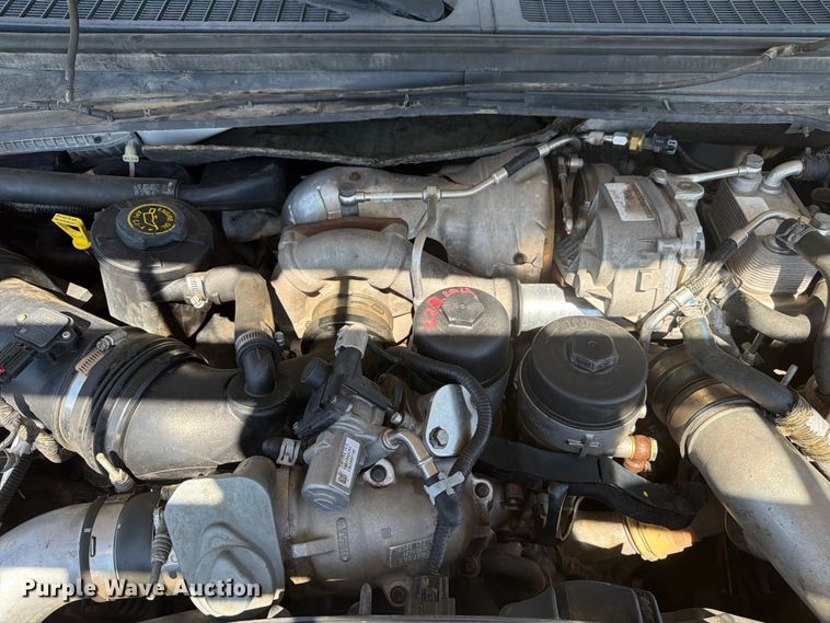 image for item FM7595 2009 Ford F550 Super Duty XL bucket truck