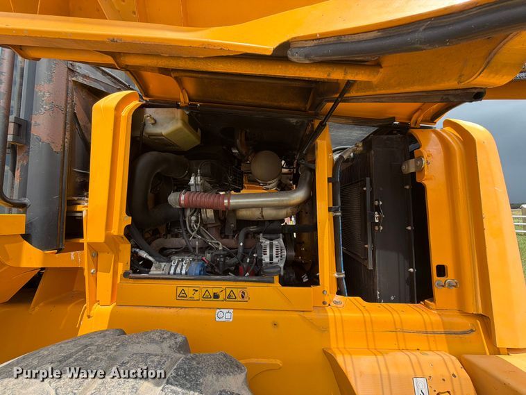 image for item FN2504 2015 JCB 427 HT T4 wheel loader