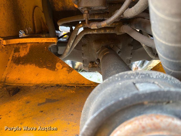 image for item FN2504 2015 JCB 427 HT T4 wheel loader
