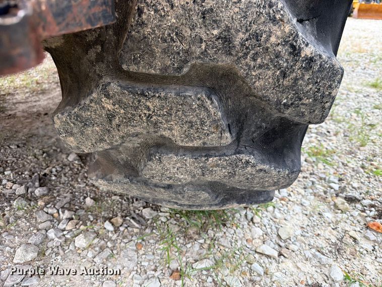 image for item FN2504 2015 JCB 427 HT T4 wheel loader