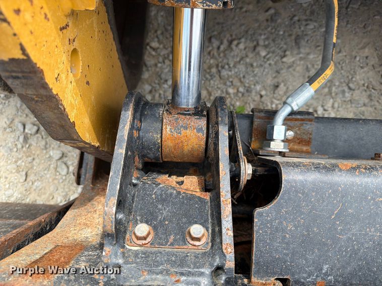 image for item FN2505 2020 Caterpillar 299D3 XE forestry tracked skid steer loader