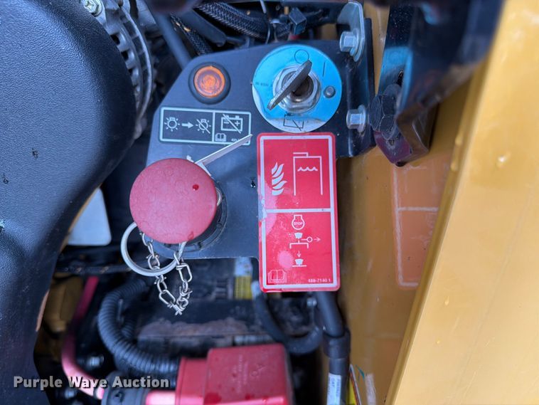 image for item FN2505 2020 Caterpillar 299D3 XE forestry tracked skid steer loader