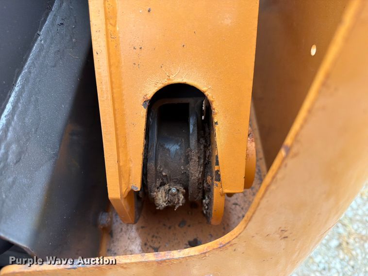 image for item FN2506 2022 Case SV340B skid steer loader
