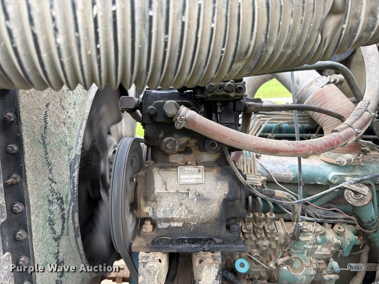 image for item FN5747 1989 Navistar F-2554 dump truck