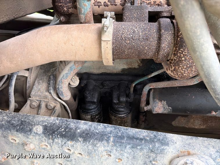 image for item FN5747 1989 Navistar F-2554 dump truck