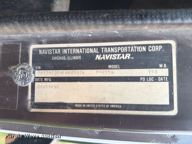 image for item FN5747 1989 Navistar F-2554 dump truck
