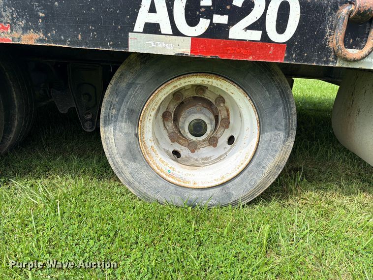 image for item FN5749 2011 Talbert AC-20 equipment trailer