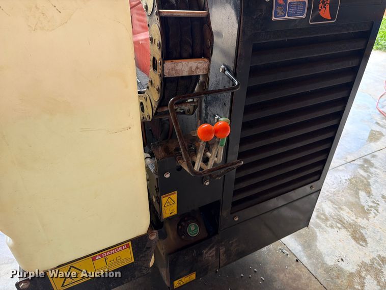 image for item FN5753 2019 Ditch Witch JT10 directional boring unit