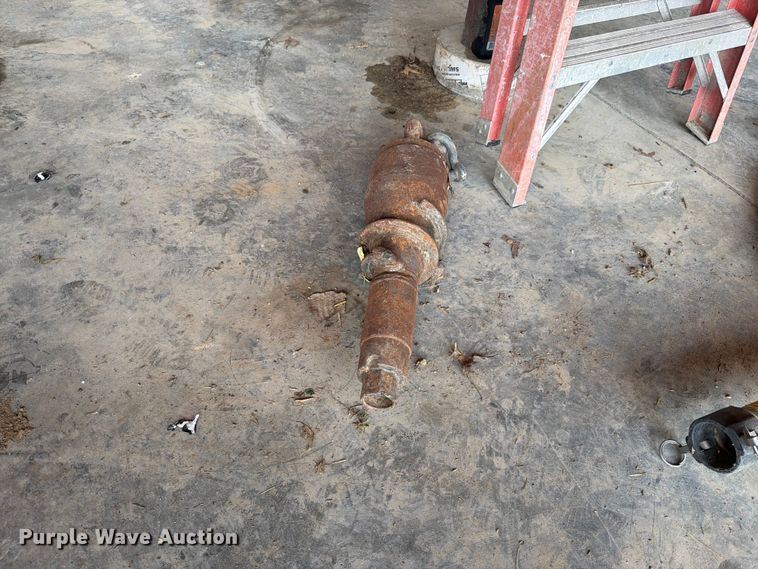 image for item FN5753 2019 Ditch Witch JT10 directional boring unit