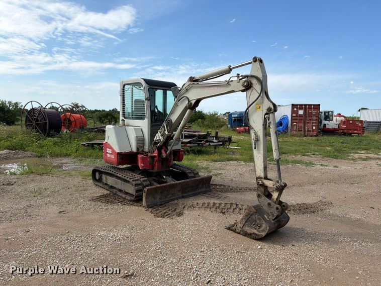 image for item FN5756 2013 Takeuchi TB138FR mini excavator