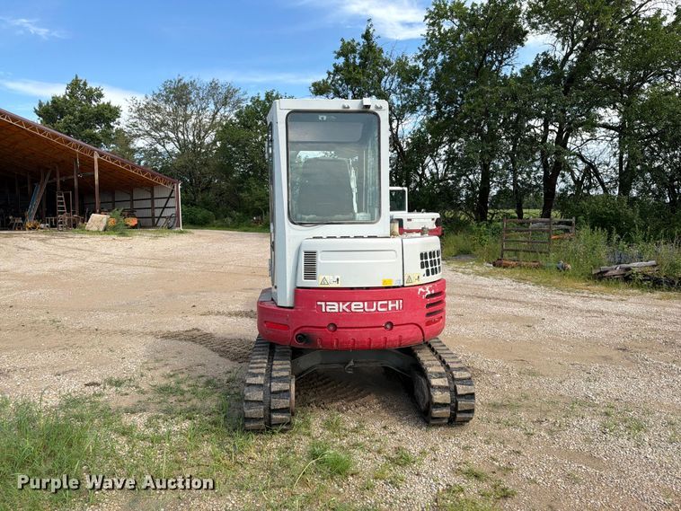 image for item FN5756 2013 Takeuchi TB138FR mini excavator