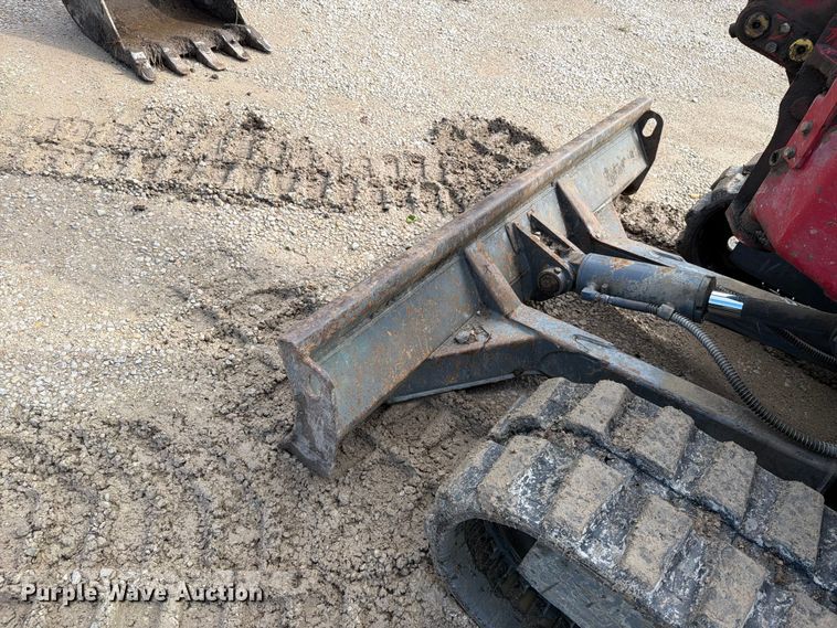 image for item FN5756 2013 Takeuchi TB138FR mini excavator
