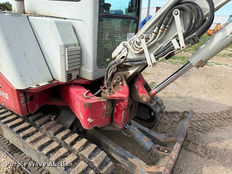 image for item FN5756 2013 Takeuchi TB138FR mini excavator