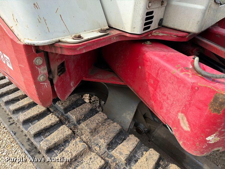 image for item FN5756 2013 Takeuchi TB138FR mini excavator